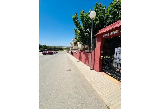 Herverkoop - Vrijstaande Villa -
Orihuela Costa - Los Altos