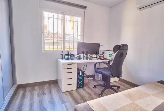 Herverkoop - Vrijstaande Villa -
Los Montesinos - Costa Blanca Sur