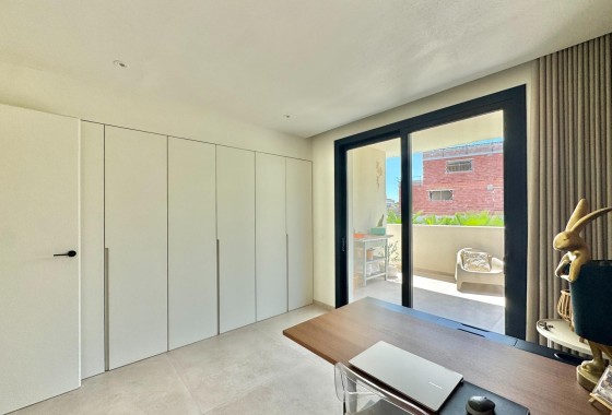 Herverkoop - Appartement / Flat -
Orihuela - Las Colinas Golf