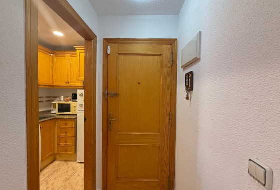 Herverkoop - Appartement / Flat -
Torrevieja - Playa del Cura