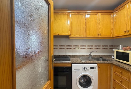Herverkoop - Appartement / Flat -
Torrevieja - Playa del Cura