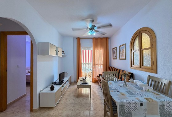 Herverkoop - Appartement / Flat -
Torrevieja - Playa del Cura