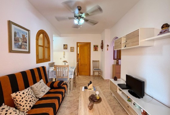Herverkoop - Appartement / Flat -
Torrevieja - Playa del Cura