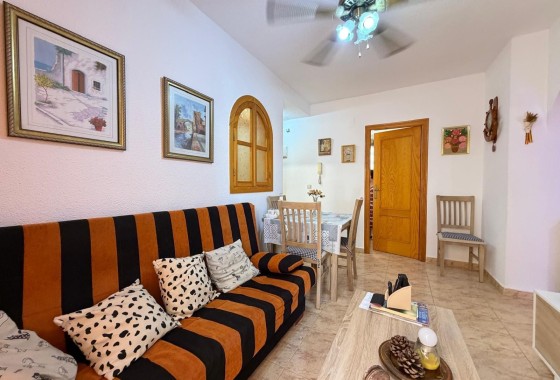 Herverkoop - Appartement / Flat -
Torrevieja - Playa del Cura