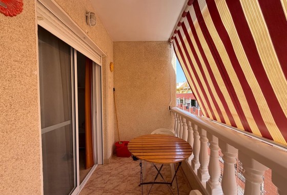 Herverkoop - Appartement / Flat -
Torrevieja - Playa del Cura