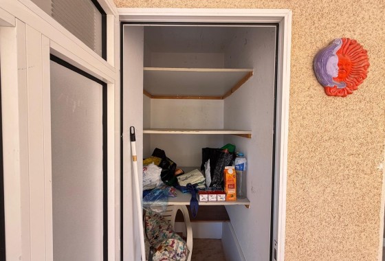 Herverkoop - Appartement / Flat -
Torrevieja - Playa del Cura