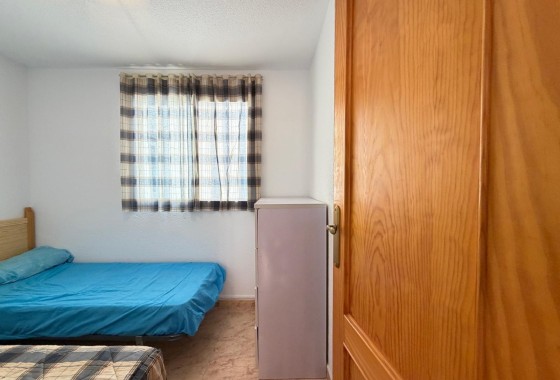 Herverkoop - Appartement / Flat -
Torrevieja - Playa del Cura