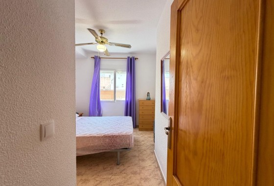 Herverkoop - Appartement / Flat -
Torrevieja - Playa del Cura