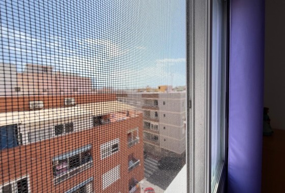 Herverkoop - Appartement / Flat -
Torrevieja - Playa del Cura