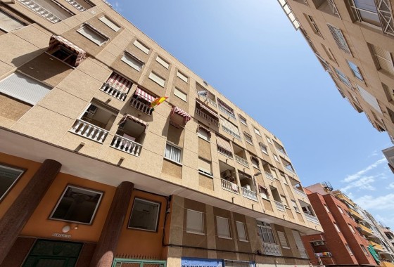 Herverkoop - Appartement / Flat -
Torrevieja - Playa del Cura
