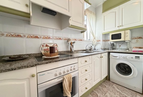 Herverkoop - Appartement / Flat -
Torrevieja - Playa del Cura