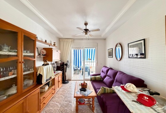 Herverkoop - Appartement / Flat -
Torrevieja - Playa del Cura