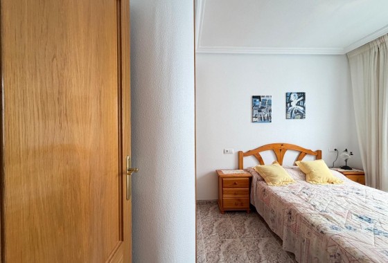 Herverkoop - Appartement / Flat -
Torrevieja - Playa del Cura