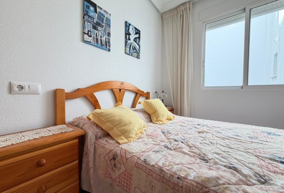 Herverkoop - Appartement / Flat -
Torrevieja - Playa del Cura