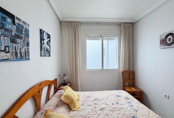 Herverkoop - Appartement / Flat -
Torrevieja - Playa del Cura