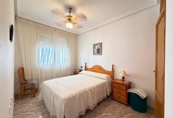 Herverkoop - Appartement / Flat -
Torrevieja - Playa del Cura
