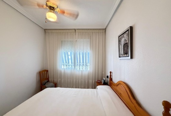 Herverkoop - Appartement / Flat -
Torrevieja - Playa del Cura