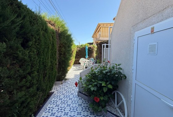 Herverkoop - Appartement / Flat -
Torrevieja - Punta Prima