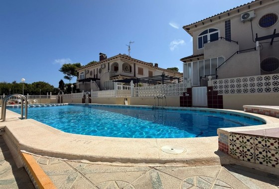 Herverkoop - Appartement / Flat -
Torrevieja - Punta Prima