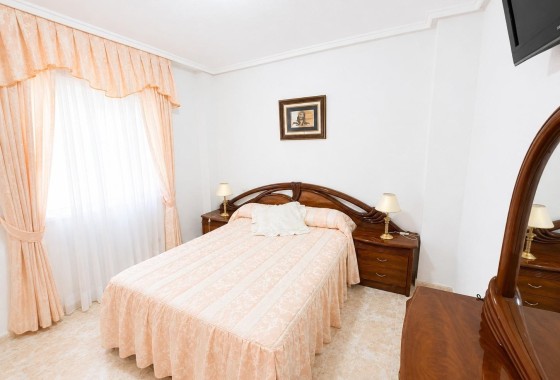 Resale - Apartment / Flat -
Torrevieja