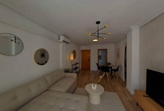 Herverkoop - Appartement / Flat -
Torrevieja - La Mata