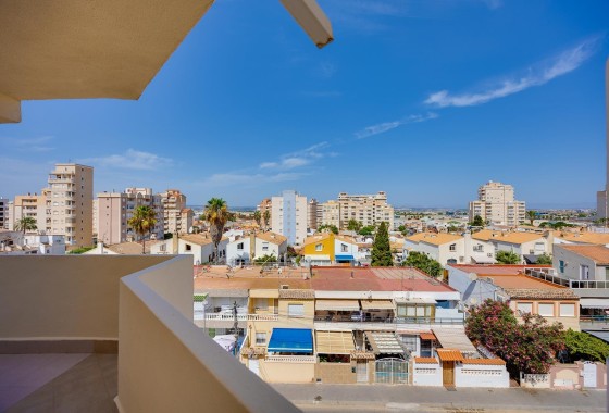 Herverkoop - Appartement / Flat -
Torrevieja