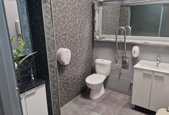Venta - Comercial -
Torrevieja