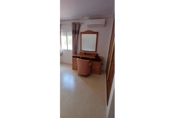 Resale - Detached Villa -
Algorfa