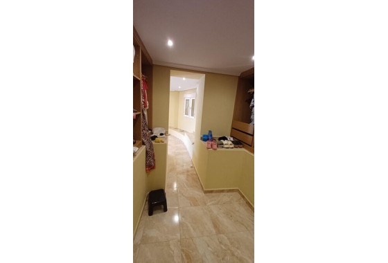 Resale - Detached Villa -
Algorfa