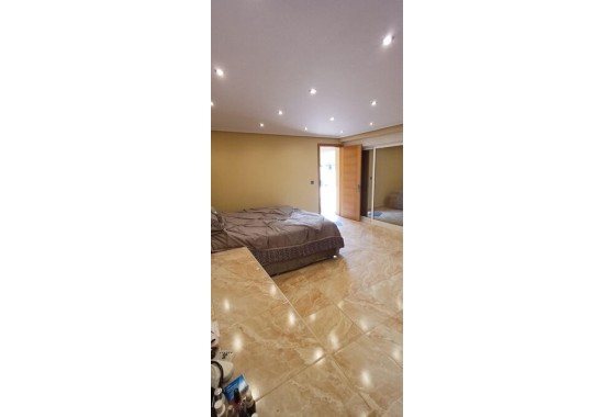 Resale - Detached Villa -
Algorfa