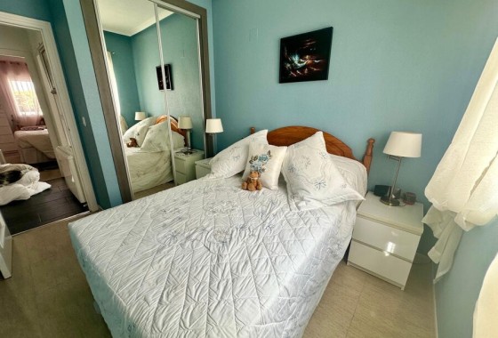 Venta - Chalet Independiente -
Lo Crispin