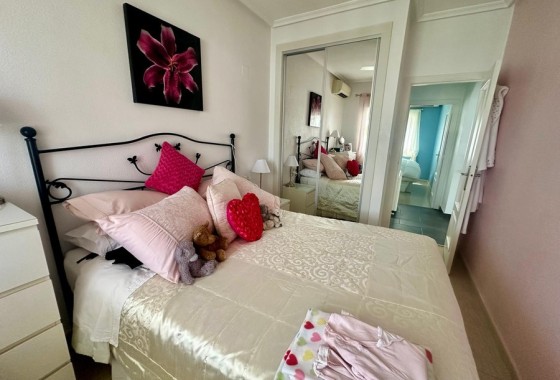 Venta - Chalet Independiente -
Lo Crispin