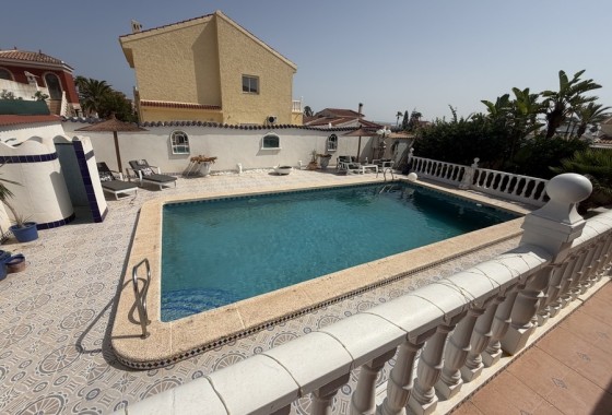 Venta - Chalet Independiente -
Ciudad Quesada - Rojales - Ciudad Quesada