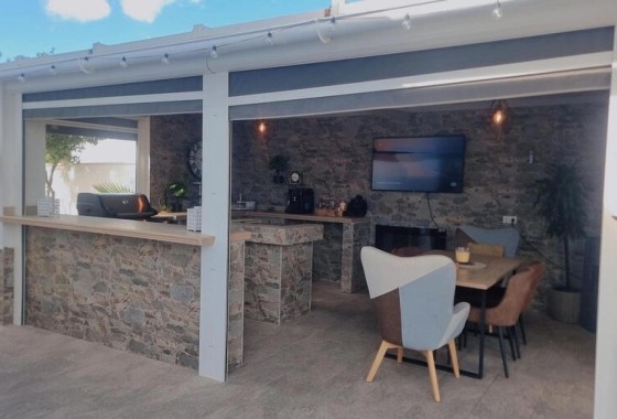 Resale - Detached Villa -
Torrevieja