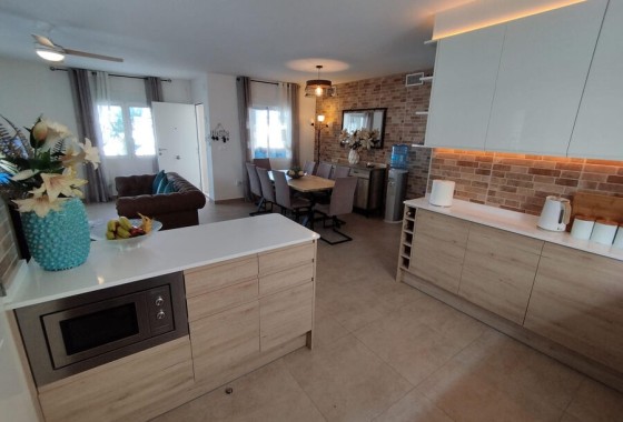Resale - Detached Villa -
Torrevieja