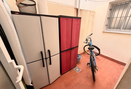 Wiederverkauf - Wohnung / Apartment -
Torrevieja