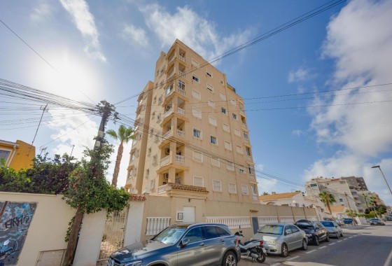 Herverkoop - Appartement / Flat -
Torrevieja - Nueva Torrevieja