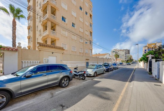 Herverkoop - Appartement / Flat -
Torrevieja - Nueva Torrevieja