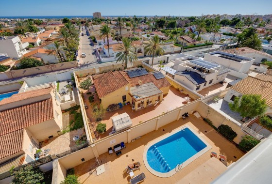 Herverkoop - Appartement / Flat -
Torrevieja - Nueva Torrevieja