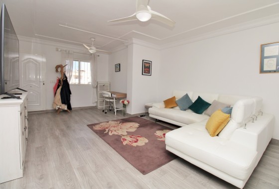 Wiederverkauf - Wohnung / Apartment -
Villamartín - Las Violetas