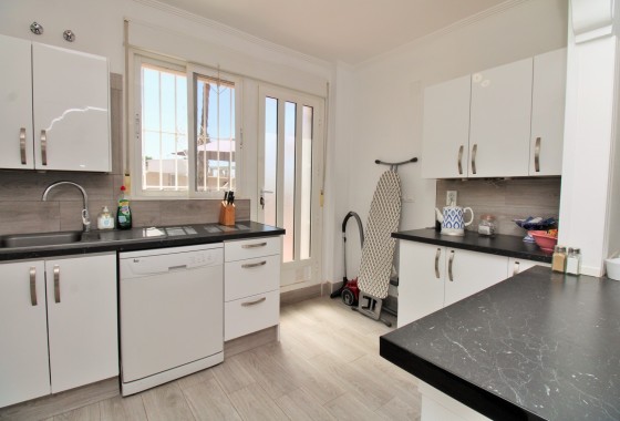 Wiederverkauf - Wohnung / Apartment -
Villamartín - Las Violetas