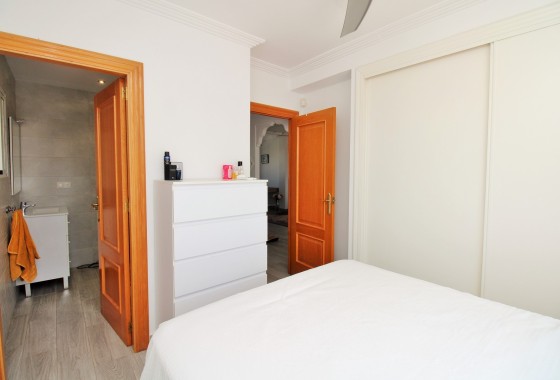 Wiederverkauf - Wohnung / Apartment -
Villamartín - Las Violetas