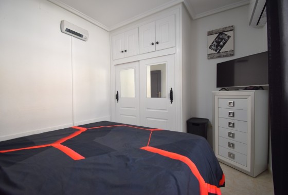 Revente - Villa mitoyenne -
Orihuela Costa - Playa Flamenca