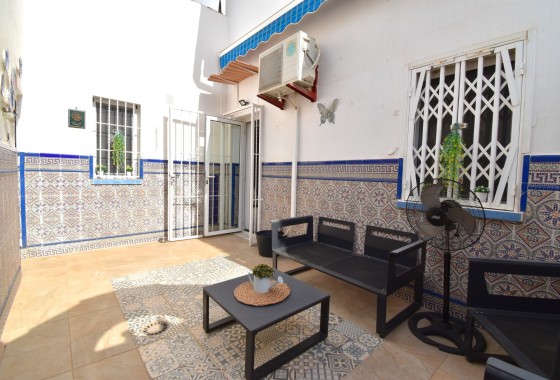 Revente - Villa mitoyenne -
Orihuela Costa - Playa Flamenca