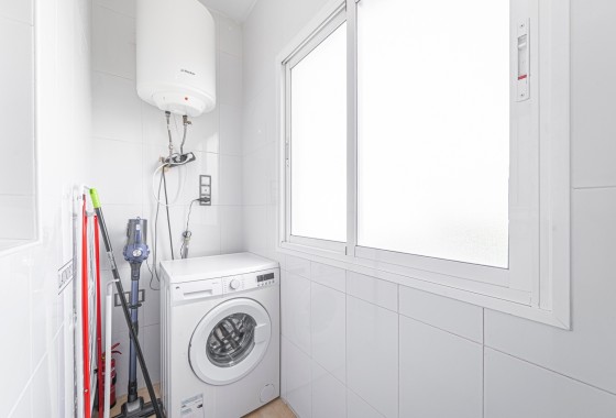Revente - Appartement -
Rojales