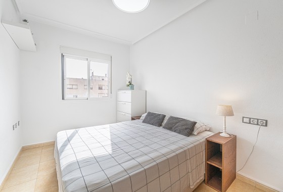 Revente - Appartement -
Rojales