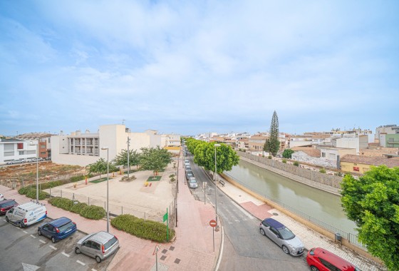 Revente - Appartement -
Rojales