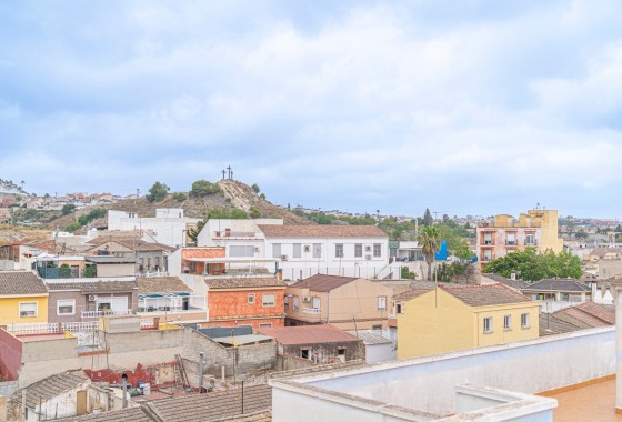 Revente - Appartement -
Rojales