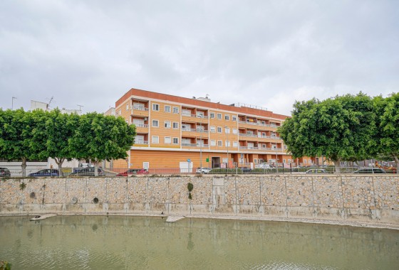 Revente - Appartement -
Rojales
