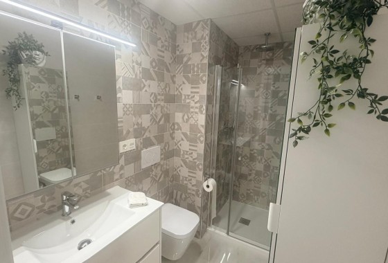 Resale - Apartment / Flat -
Los Altos - Torrevieja